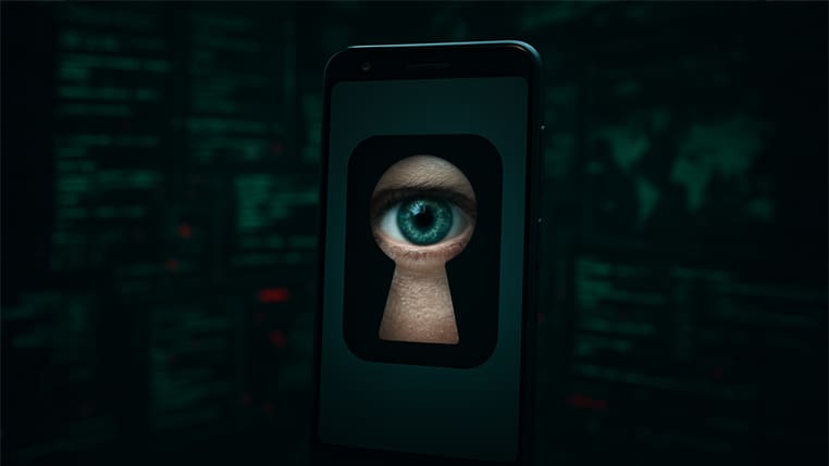 Twee nieuwe varianten van Android‑spyware doen zich voor als updates voor Signal en ToTok Twee nieuwe varianten van Android‑spyware doen zich voor als updates voor Signal en ToTok